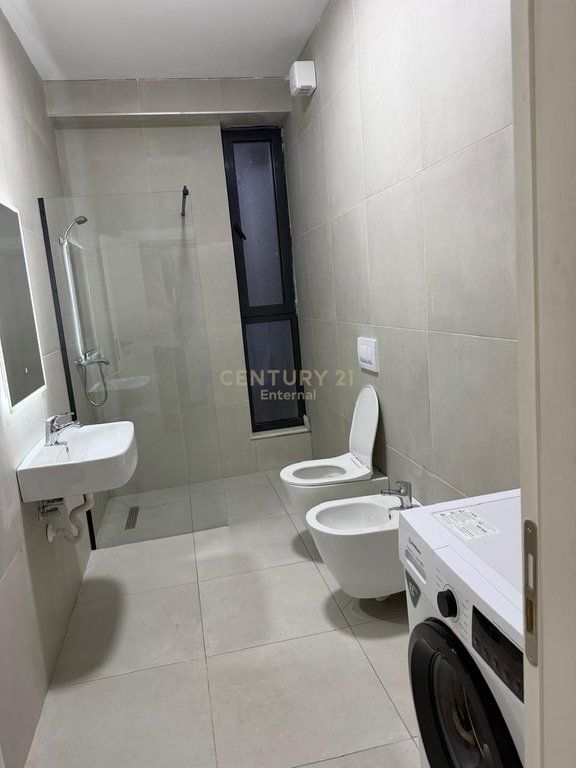 Apartament 1+1 Me Qira te Bulevardi i Ri, Tiranë