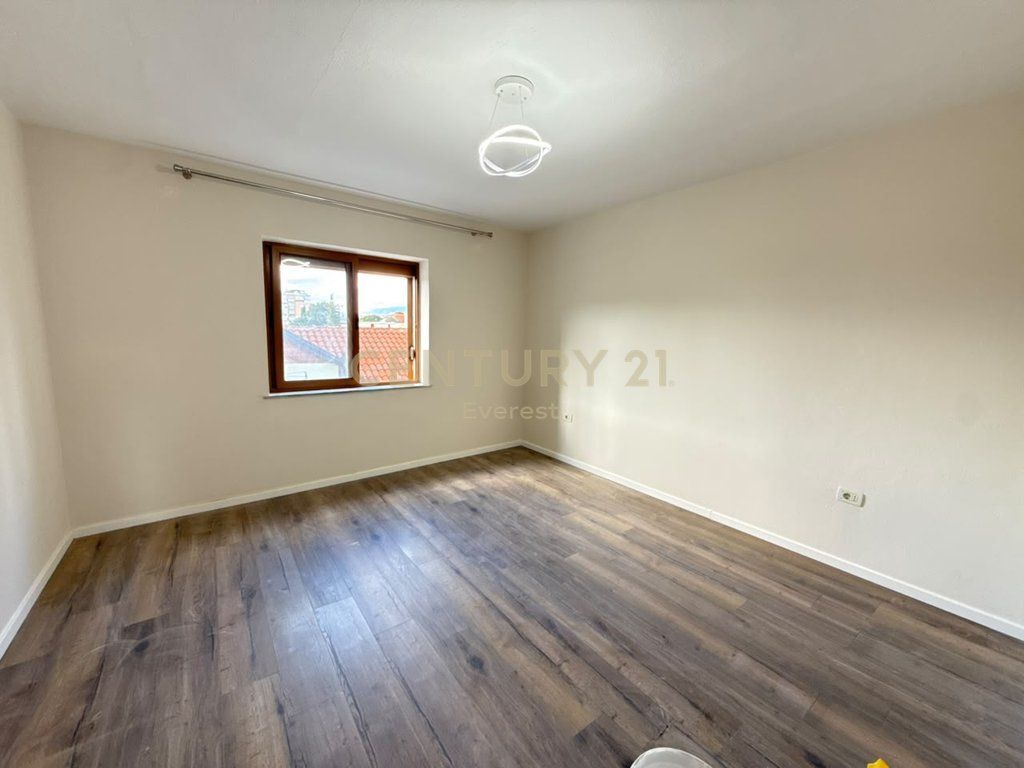 RRUGA BARDHYL, SHESIM APARTAMENT 2+1