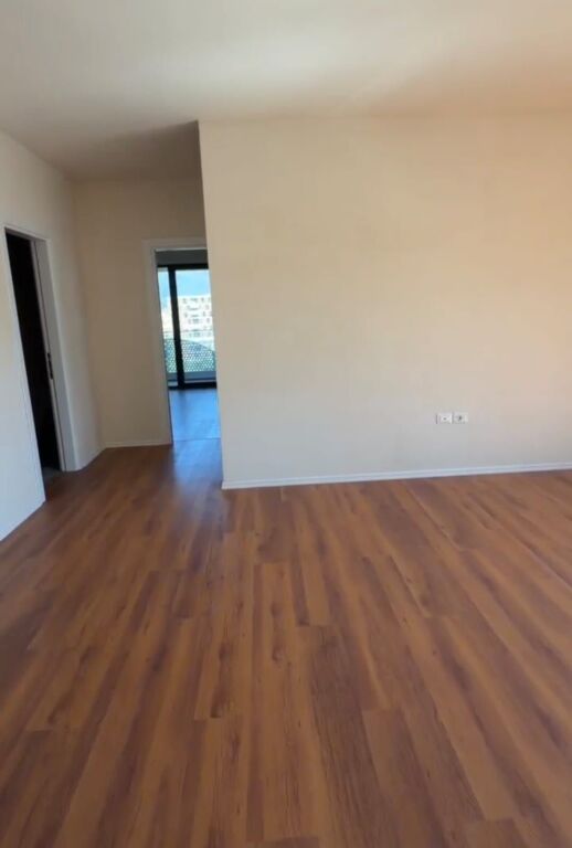 Shitet apartament 2+1+2 tek Kompleksi Parallel Living , Rruga Don Bosko ! 215.000 Euro !
