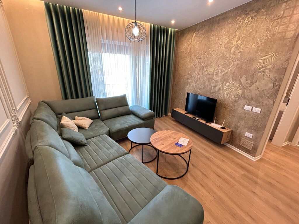 Apartment 1+1 for rent at 21 Dhjetori
