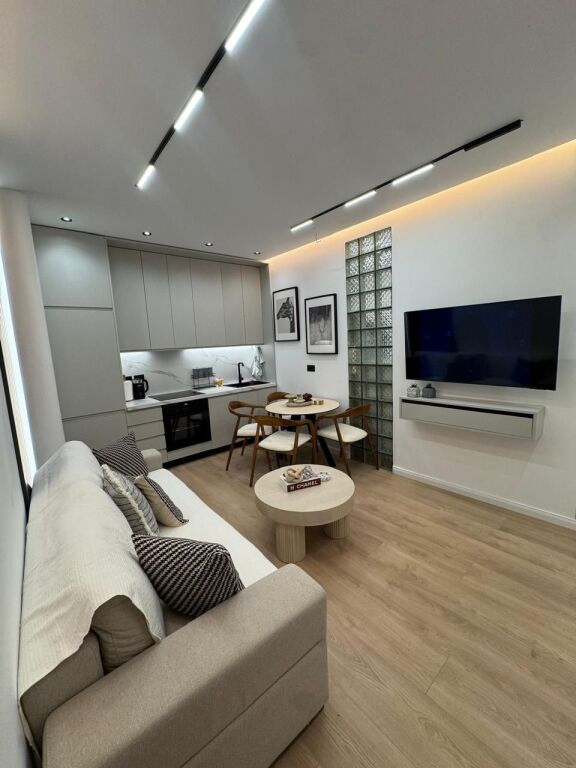 Apartament me qira Lungomare Vlora