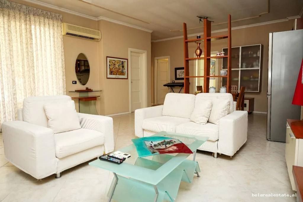 Appartamento In Affitto 3+1 In Centro (ID B230227) Tirana