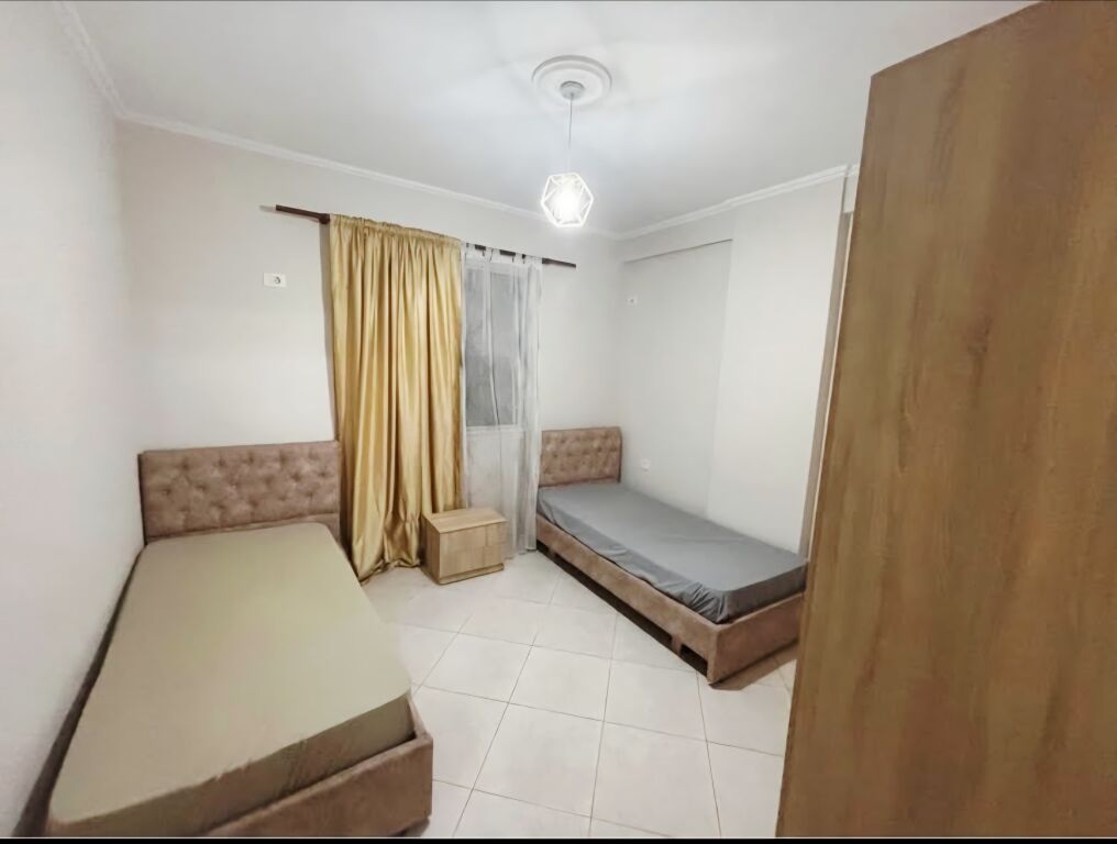 Apartament 2+1 te Eleonora kodre diellit