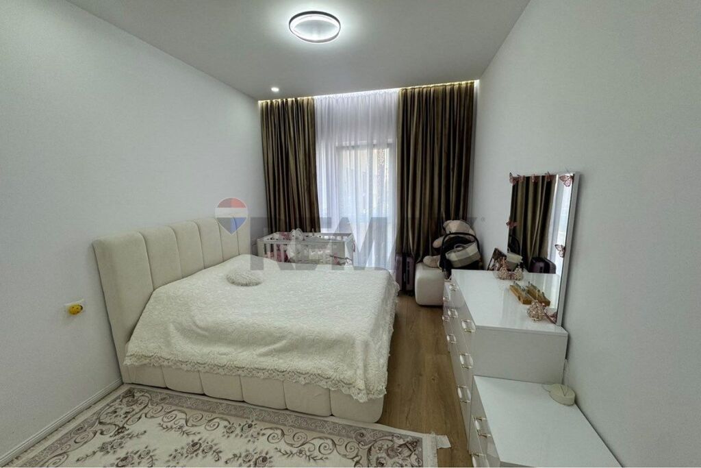 Apartament - Për Qira - Rruga Dritan Hoxha, Tiranë