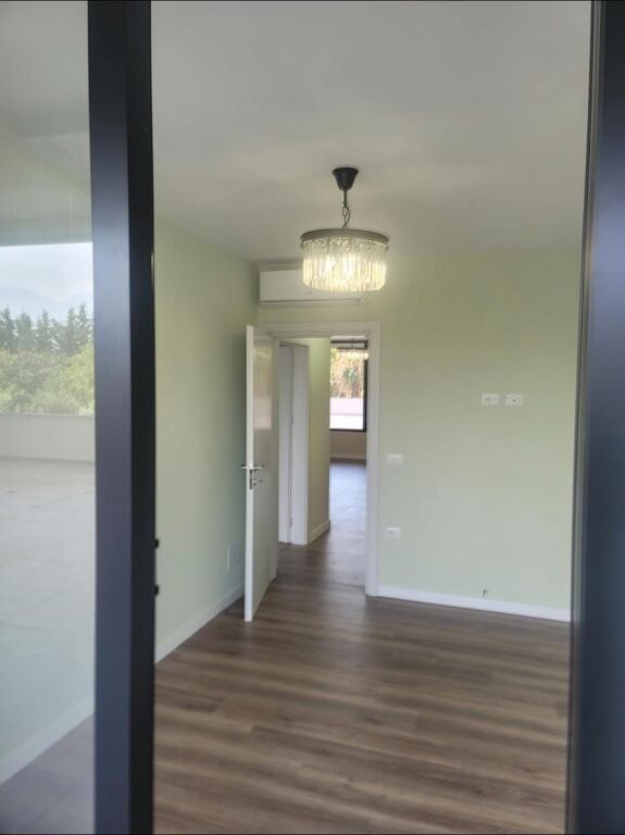 Apartament Per Shitje 2+1 Tek Kthesa e Kamzes (ID B120906) Tirane
