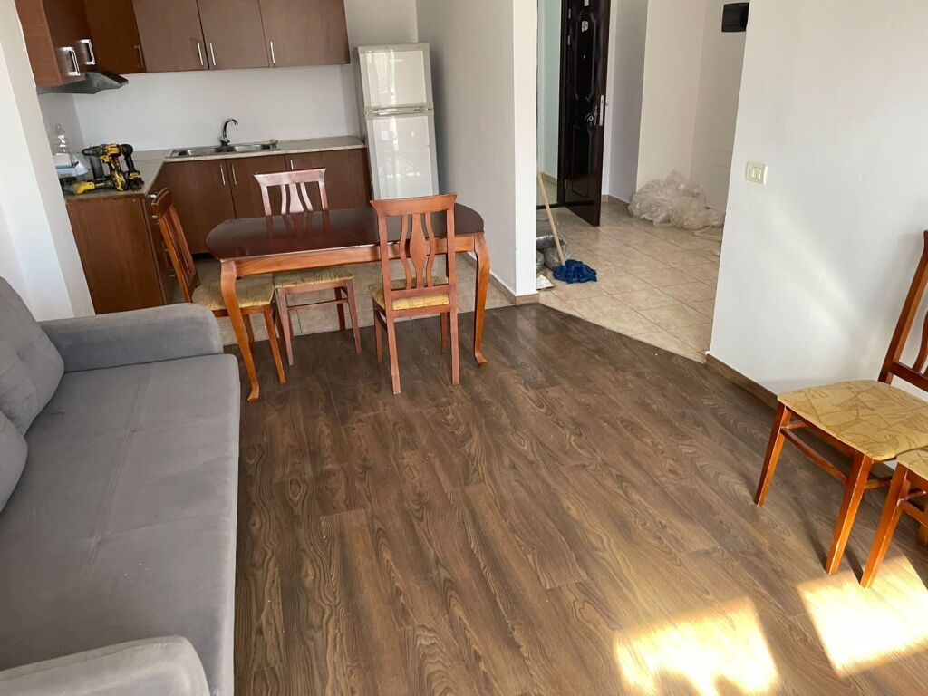Yzberisht, affittasi appartamento 2+1! 40.000 Leke
