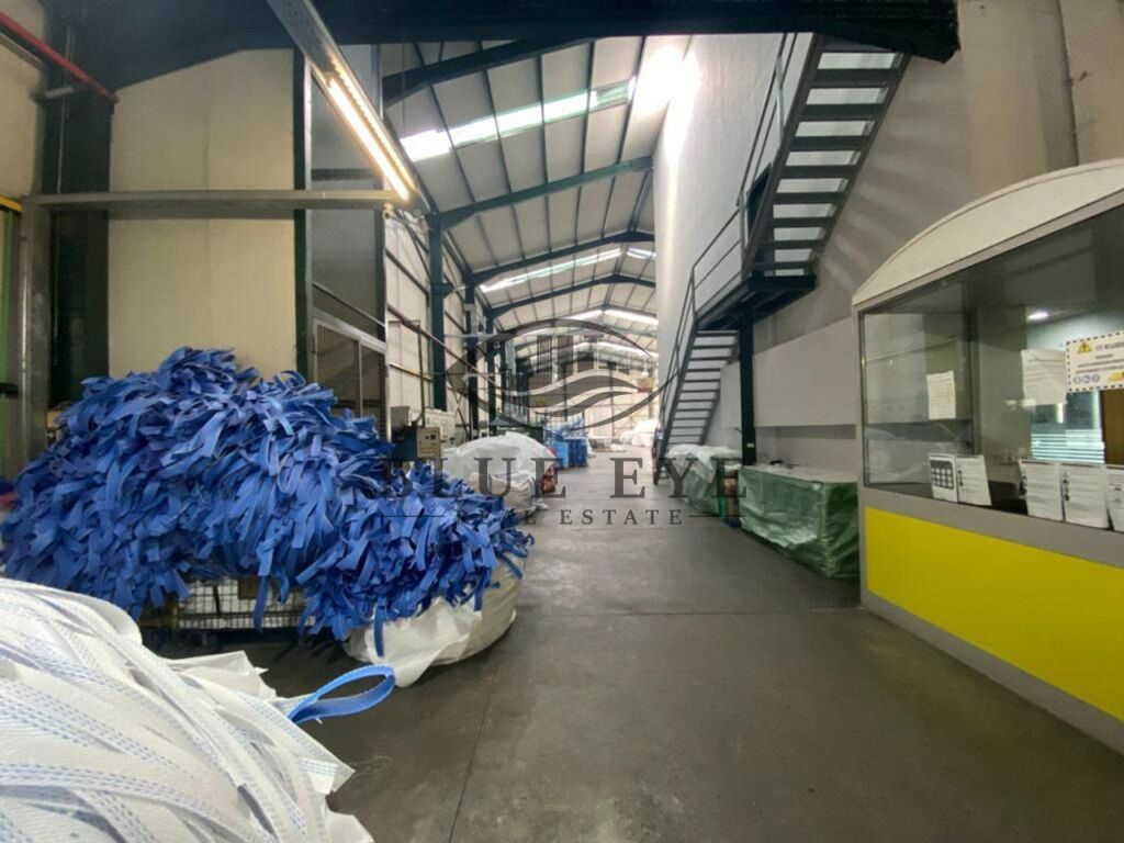 🏭 KOMPLEKS INDUSTRIAL & LOGJISTIK PËR SHITJE