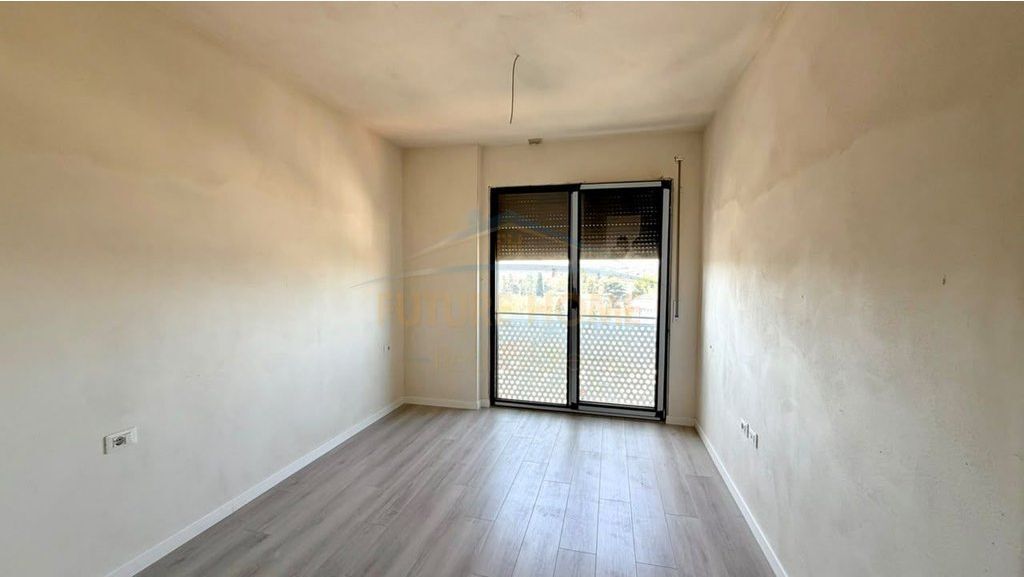 hitet,Apartament 2+1+2, Kompleksi Parallel Living, Don Bosko . PRM74436