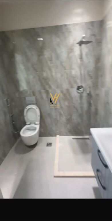 SHITET APARTAMENT 2+1+BLK TE LURA 1, GJIRI I LALEZIT 275.000 EURO