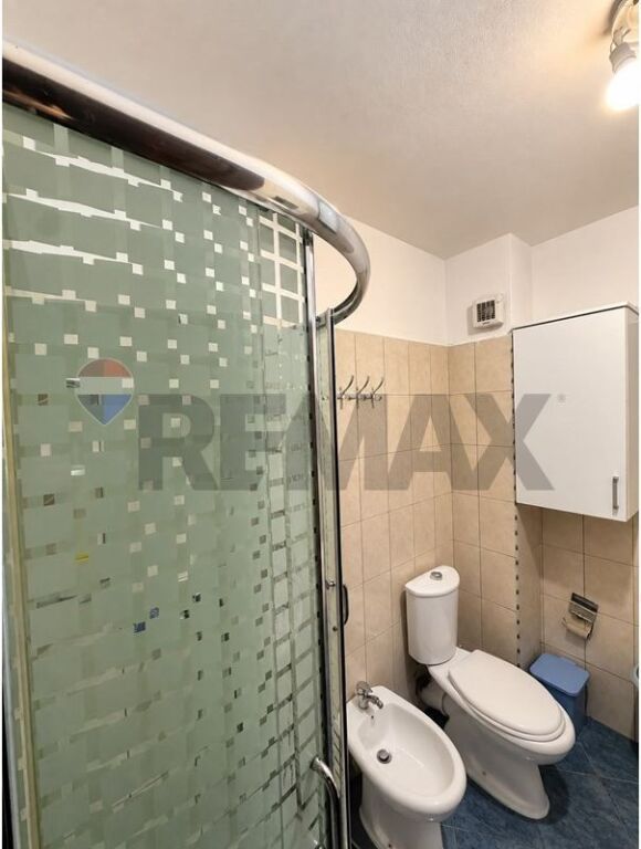 JEPET ME QIRA APARTAMENT 1+1 – ALI DEMI