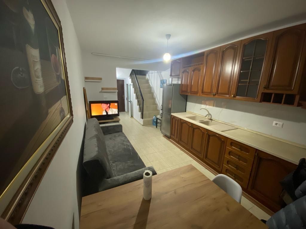 For rent 1+1 Durres Street at Coloseo 48,000 lek