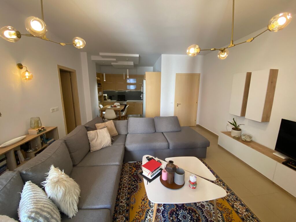 Apartment 2+1+2 for rent in Yzberisht at Bulevardi Migjeni