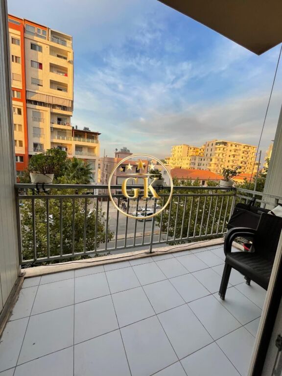 20775815 🏡 JEPET ME QERA GARSONIERE NË PLAZH, DURRËS 📍