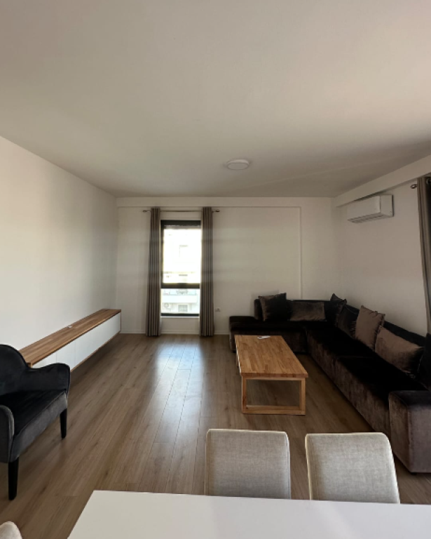 SHITET APARTAMENT 3+1 ME VERANDË | REZIDENCA ERLI