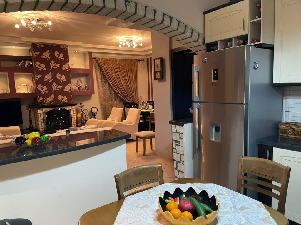 Vile Me Qera 3+1 Ne Sauk (ID BV22705) Tirane