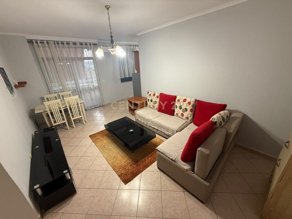 Apartament 1+1 📍 Drejtoria e Policise Tirane