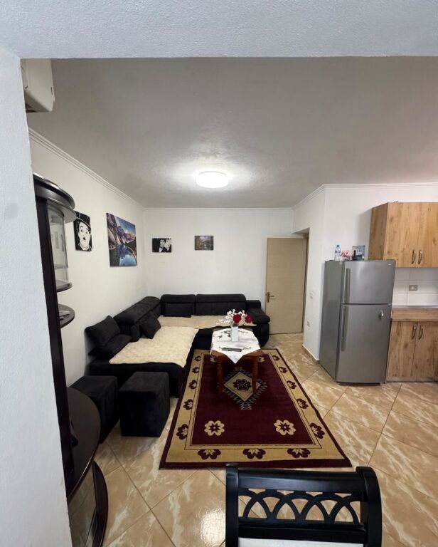 Rent | Apartament 1 + 1 | Qendër Kamëz | 300 €/month
