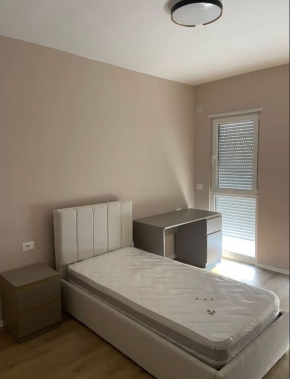 Apartament me qera 2+1 Univers City