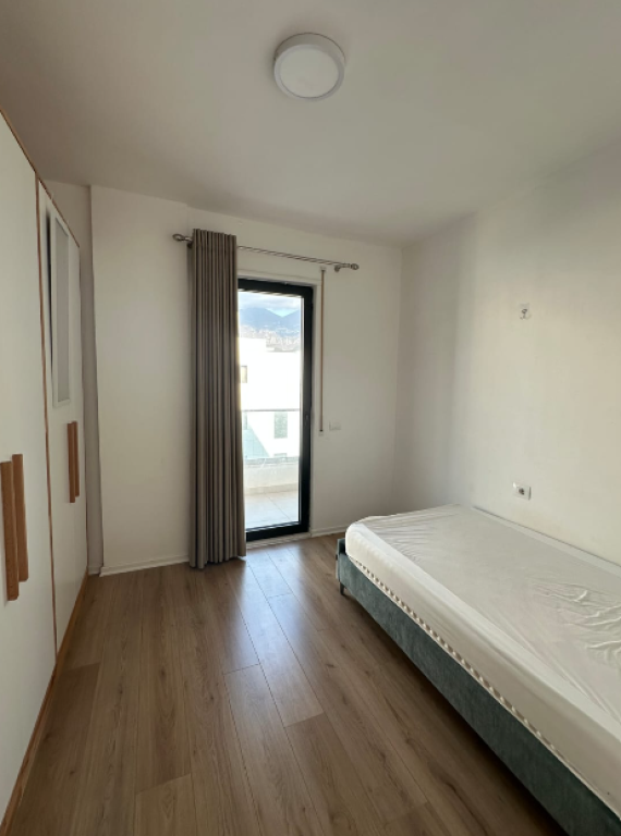 SHITET APARTAMENT 3+1 ME VERANDË | REZIDENCA ERLI
