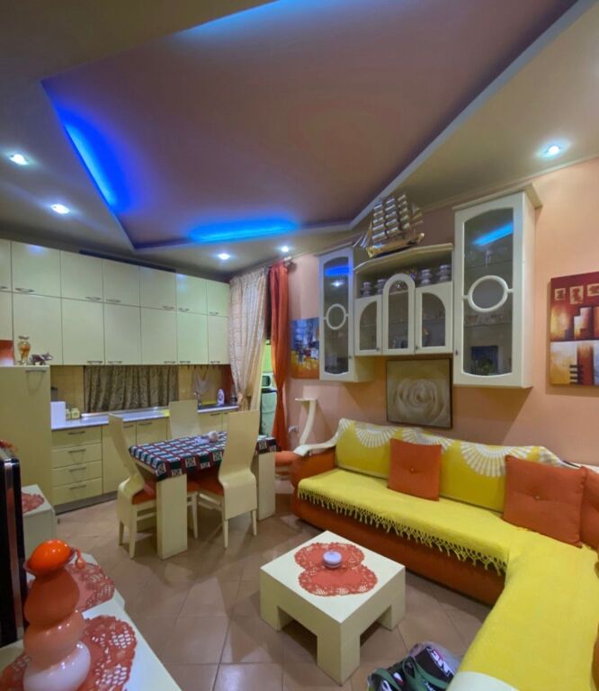 1+1 apartment for rent in Bllok!