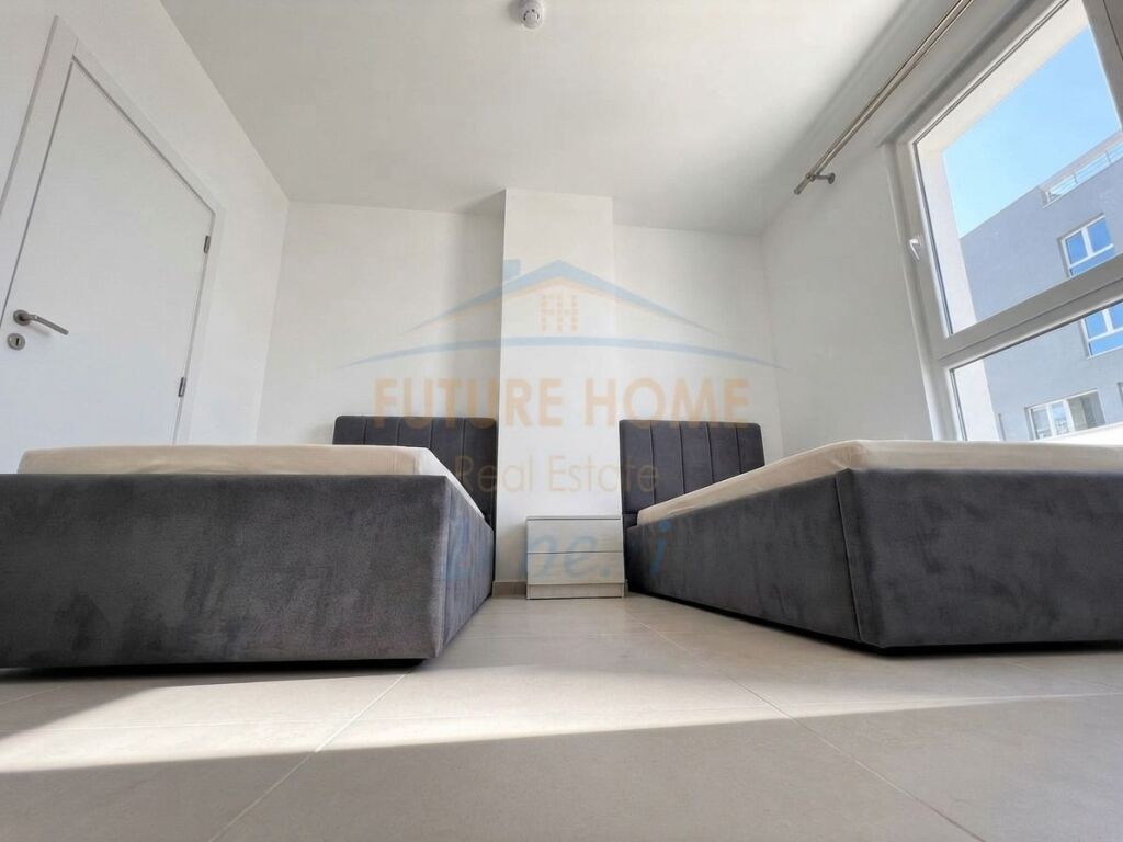Shitet, Apartament 2+1, Univers City, Tiranë