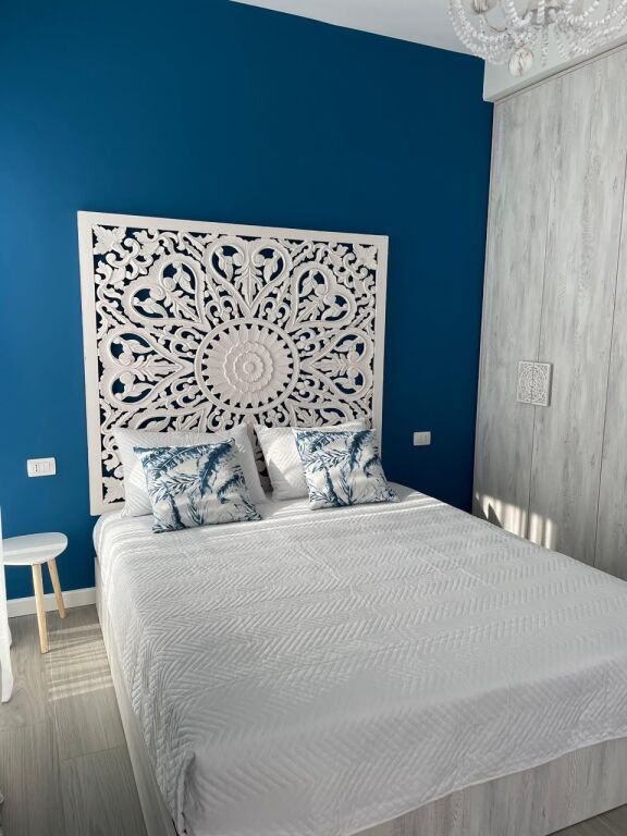 Apartament 2+1 me pamje deti me Qera Afatgjate - Radhime, Vlore