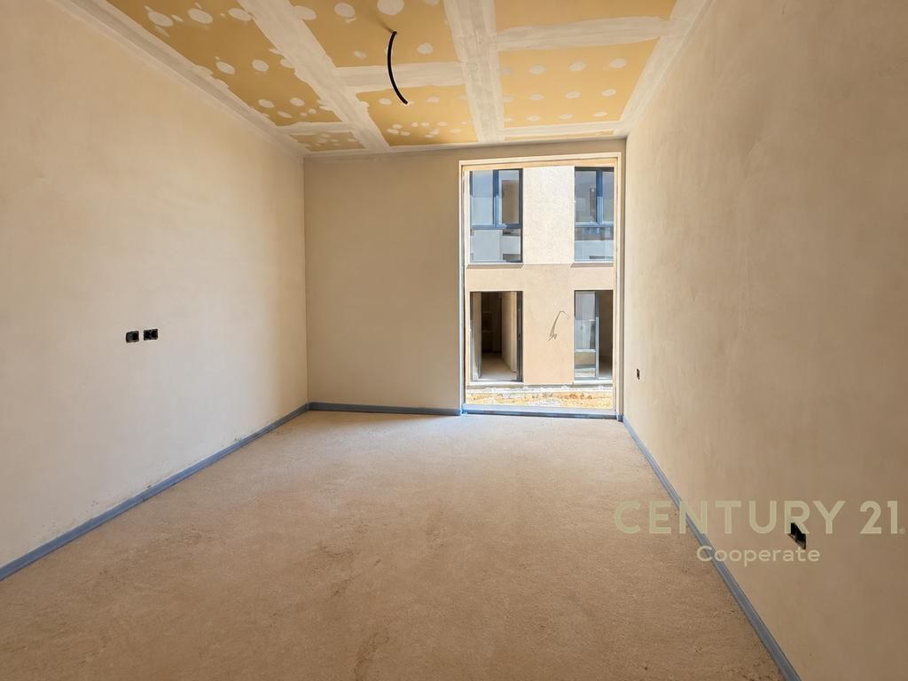 VENDIAMO APPARTAMENTO 2+1+2 - SAN NICOLAS, DHËRMI
