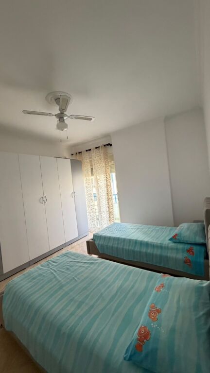 Apartament me Pamje nga Deti për Qira në Lungomare Vlorë