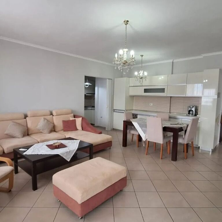 Apartment 3+2 for sale Kavaja Street
