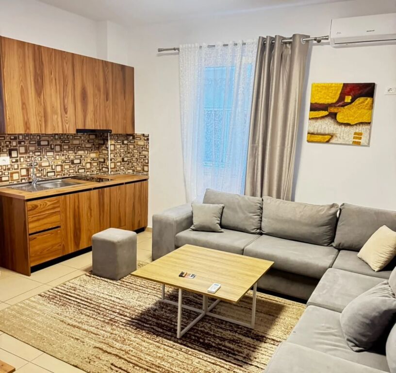 APARTAMENT 1+1 55,000 LEKE RRUGA 5 MAJI