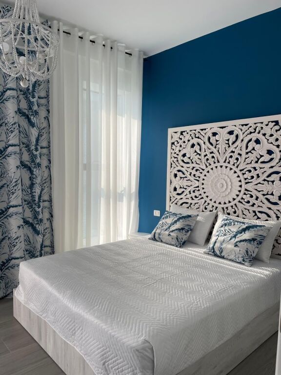 Apartament 2+1 me pamje deti me Qera Afatgjate - Radhime, Vlore