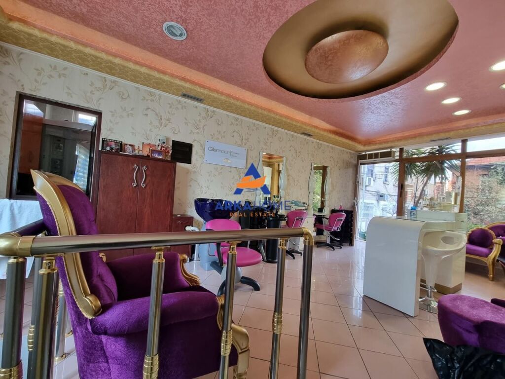FOR SALE PREMISES 148 M2 WITH 2 FLOORS "MINE PEZA / DURRËS ROAD" 420000 EURO