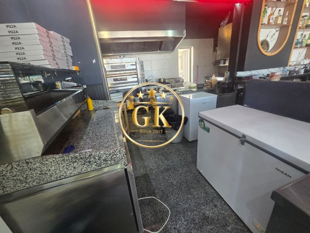 20781701🏡 JEPET ME QERA BAR RESTORANT PICERI NË PLAZH, DURRËS 📍