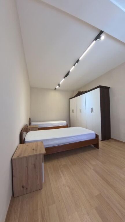 Apartment 1+1 me qira tek Gjimnazi Partizani