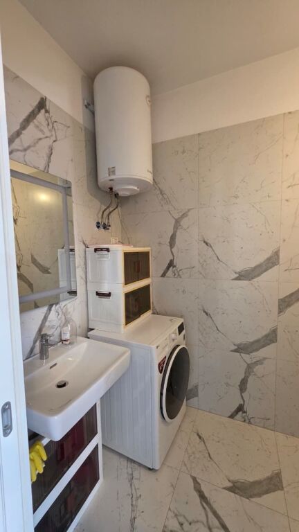Appartamento - In Affitto - Zogu I Zi, Tirana