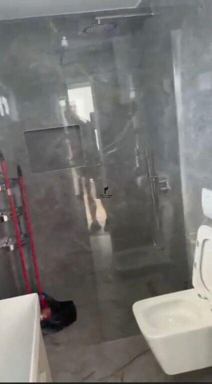 SHOP FOR RENT 43 M2 CENTER 70,000 LEKE FH-94387