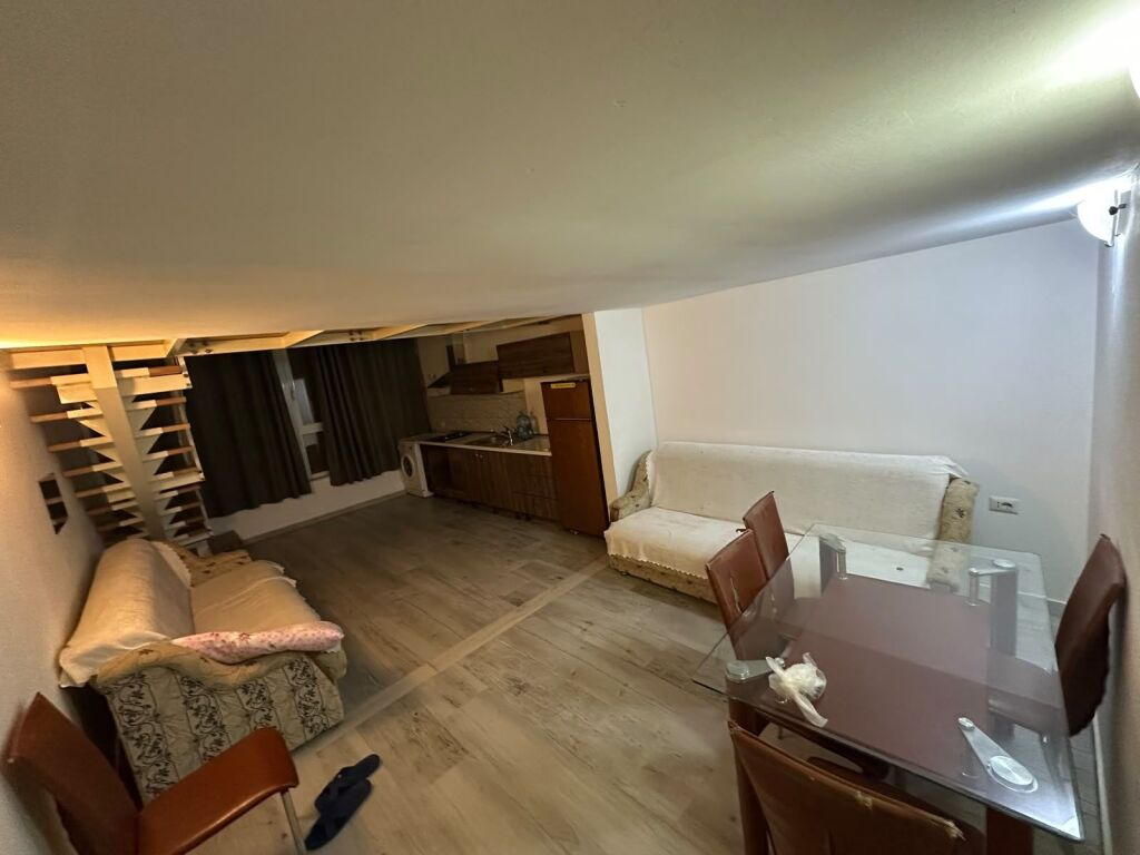 APARTAMENT 1+1 ME QIRA- TERMINALI VERI
