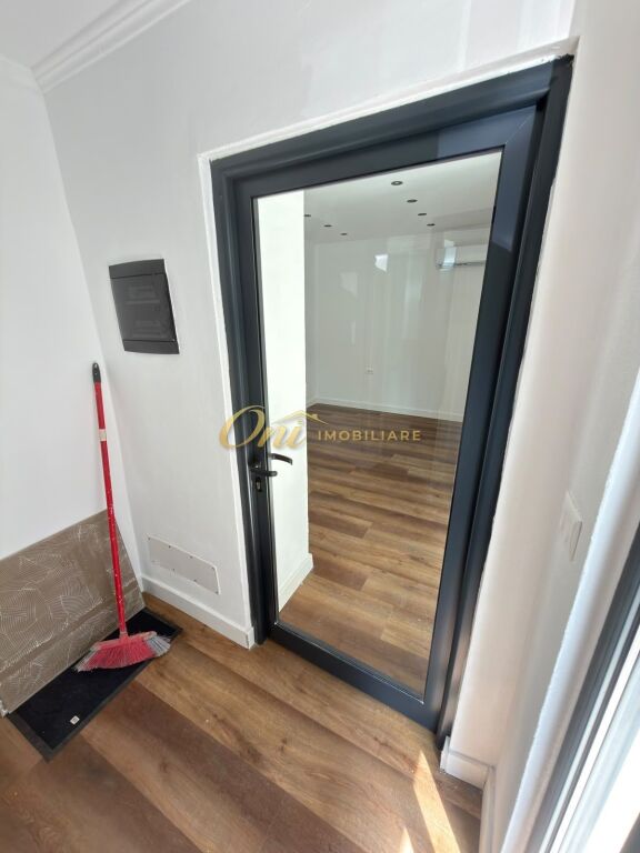 CENTRO AFFITTASI NEGOZIO 45M2