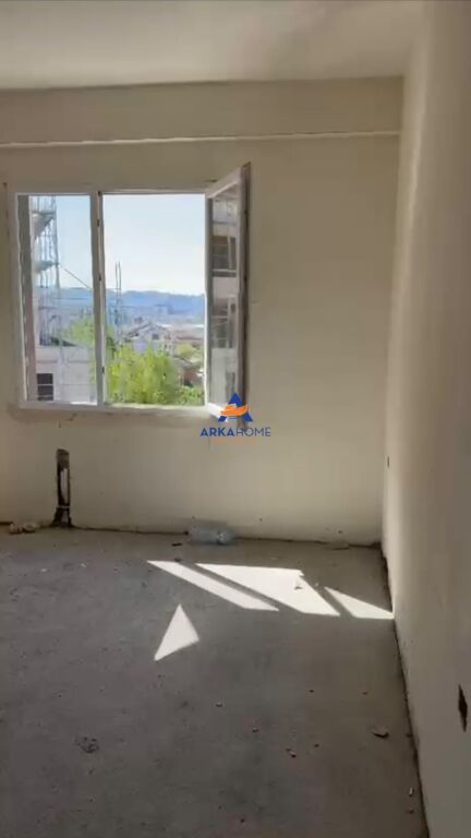 IN VENDITA APPARTAMENTO 3+1 + 2 BALCONI "PASKUQAN BRITISH 1" 15.000.000 LEKE