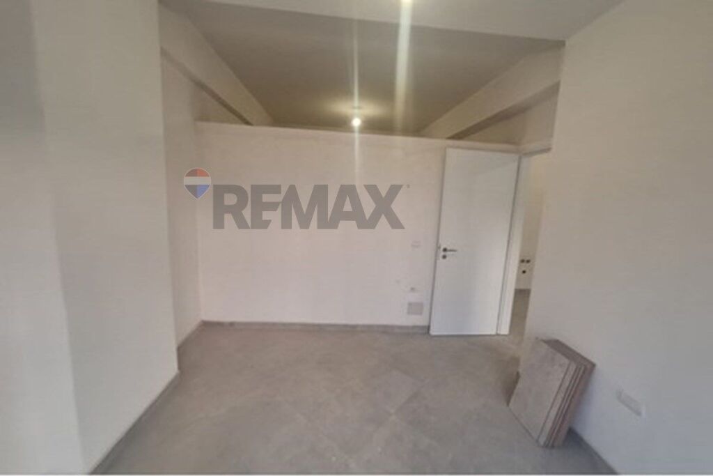 Apartment 3+1 for Sale at Brryli