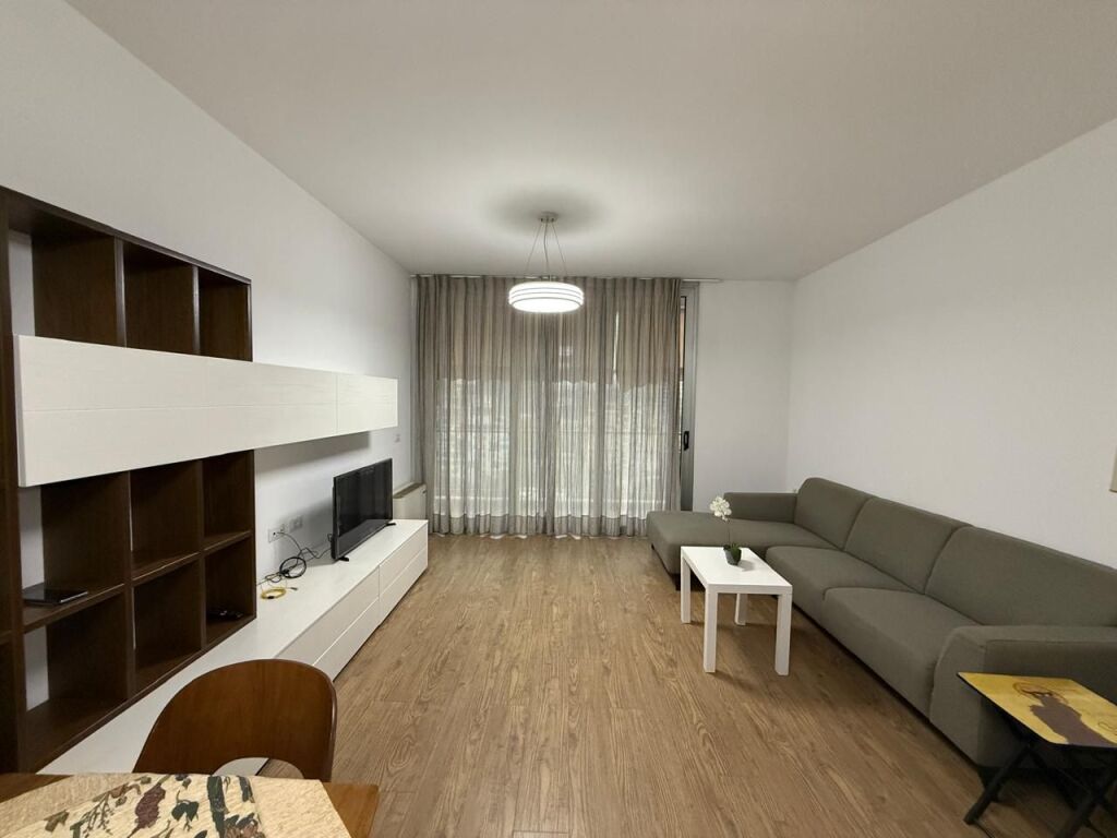 AFFITTASI APPARTAMENTO 2+1 ETC