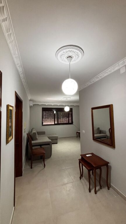 Qera, Apartament 2+1+ Garazh,Prane Stadiumit, Durrës