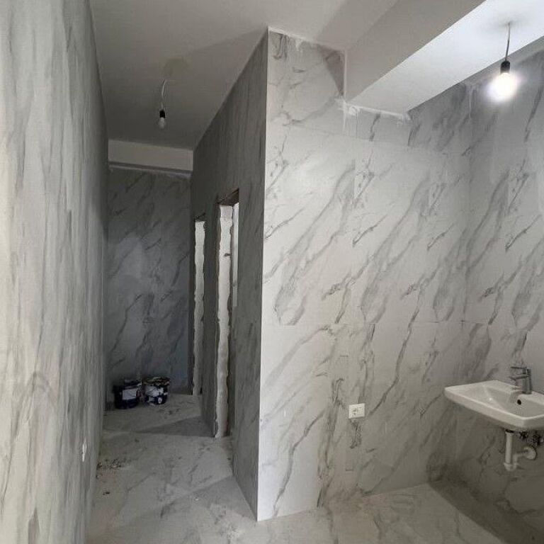 🏢 JEPET ME QIRA – AMBIENT BIZNESI 200 m² | ALI DEM, TEK KADIU