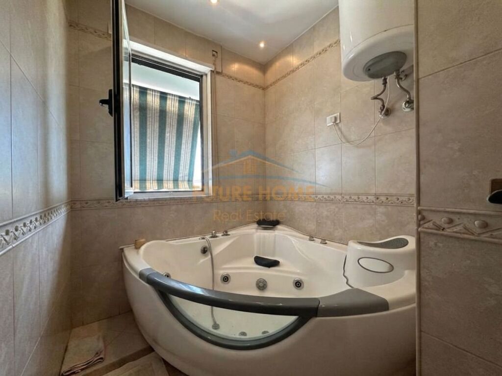 Qera, Apartament 2+1+2,Kompleksi Kika 1, Komuna e Parisit, Tirane.