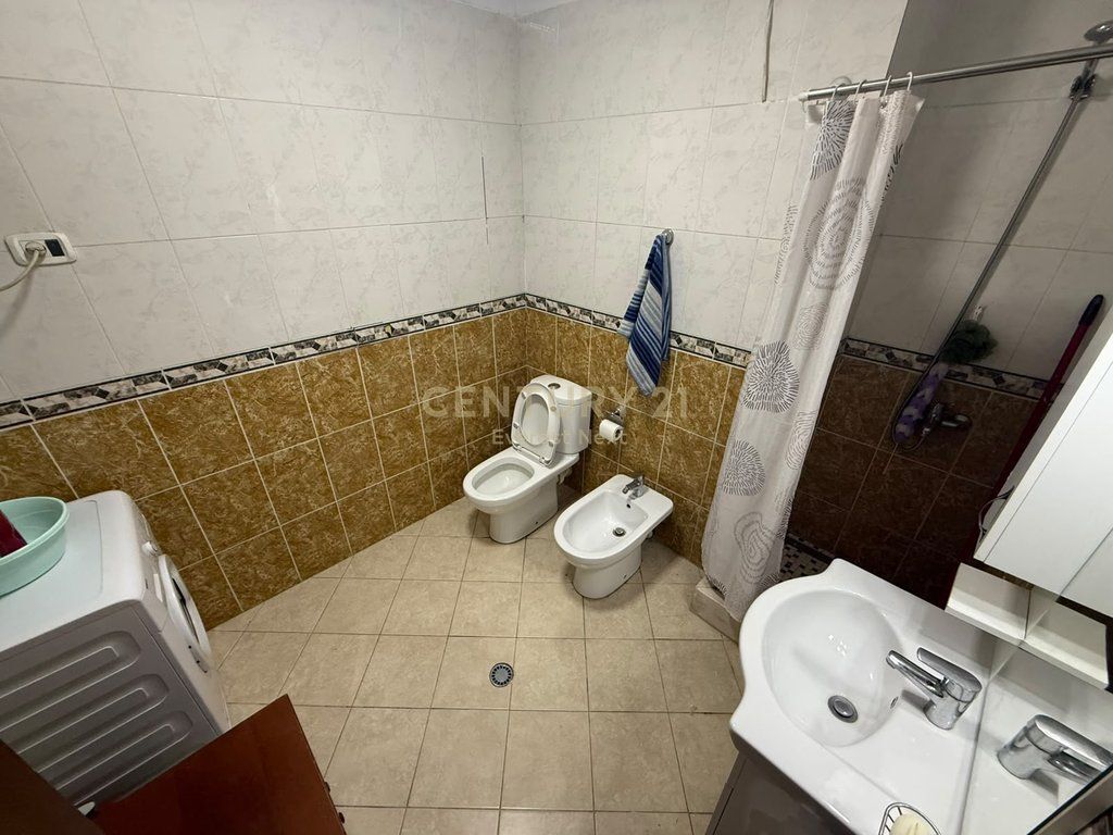 Apartament 1+1 📍 Drejtoria e Policise Tirane