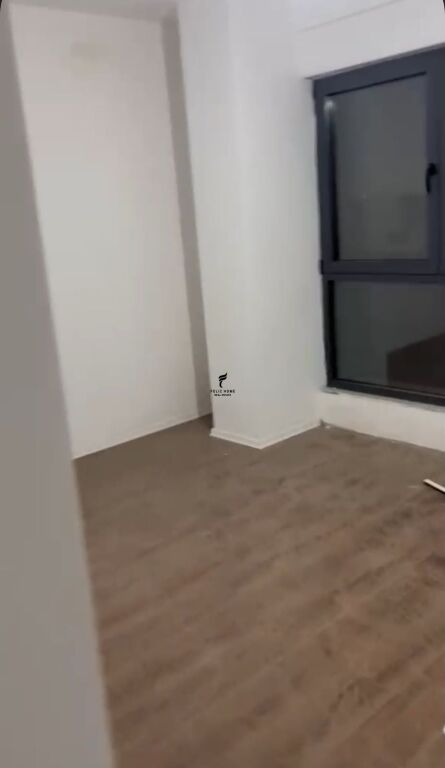 UFFICIO IN AFFITTO 90M2 NUOVO BOULEVARD 60.000 LEKE  FH-94313