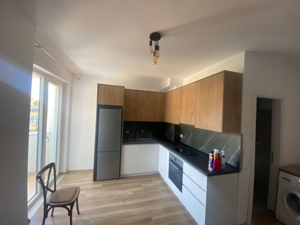 Rent, 2 Apartments 1+1 + Studios, Dibra Street, Tirana Empire74569