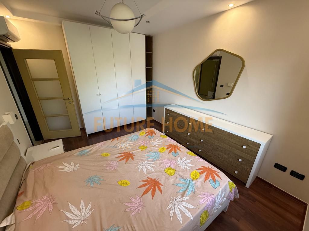Qera, Apartament 2+1+Parkim , Kodra Diellit , Tiranë.