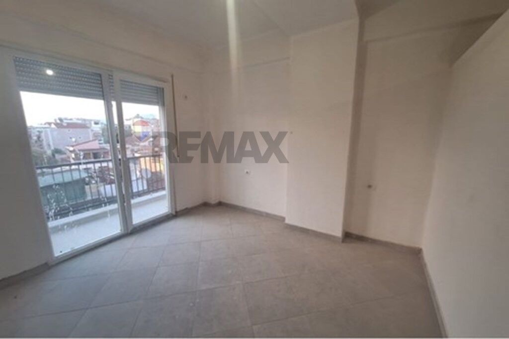 Apartment 3+1 for Sale at Brryli