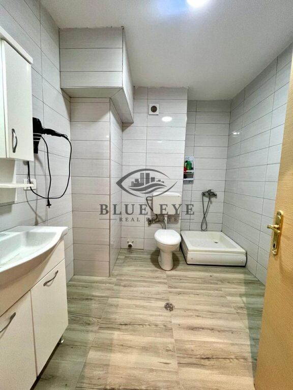APARTAMENT 1+1 PËR SHITJE – SHKËMBI I KAVAJËS!